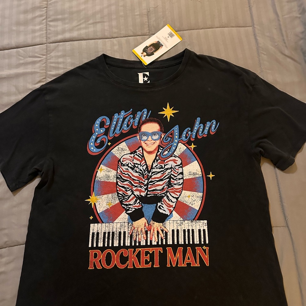 Source Unknown Black Rocket Man Graphic Tee